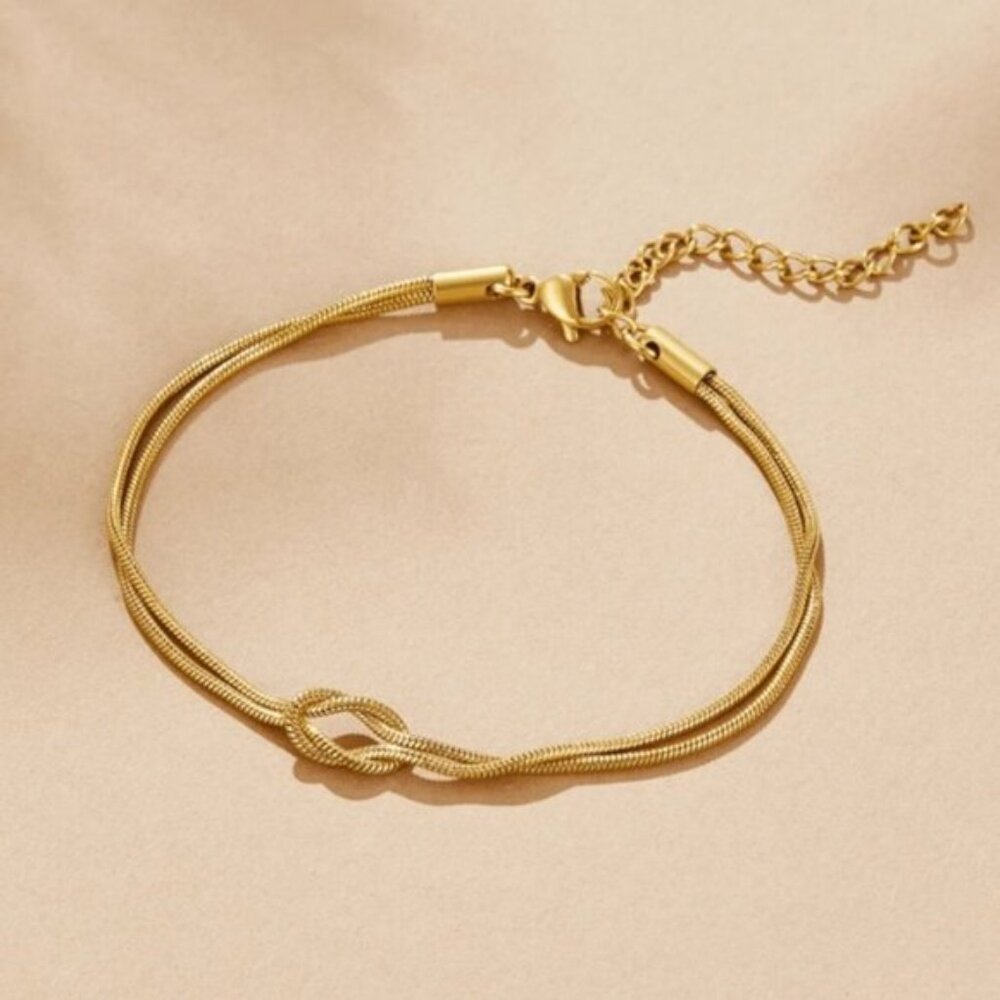 New! Anthropologie 14K Gold Plated Knot Chain Bracelet NWOT